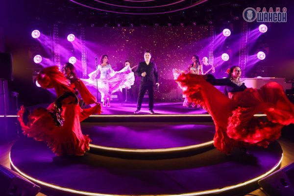 Новогоднее шоу «Заходите к нам на огонёк», 8 декабря 2023, Москва