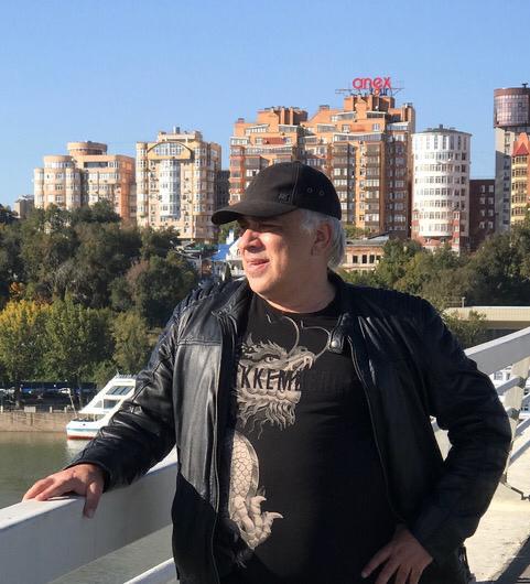 Сергей Ростовъ