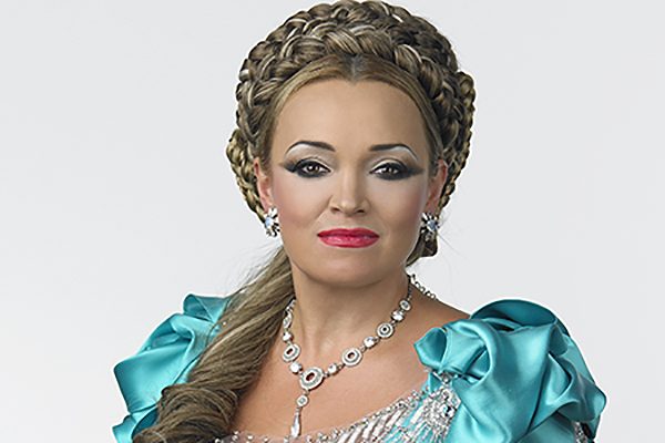 Надежда Кадышева: «Русская песня развивается»