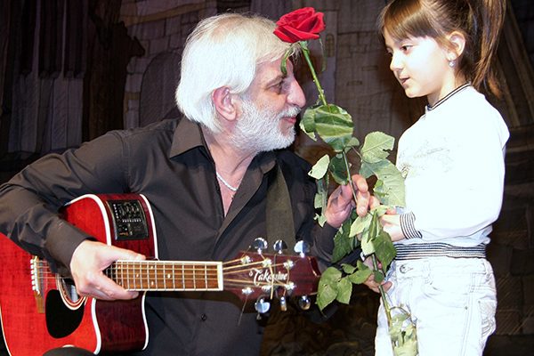 История песни: «Молодая»