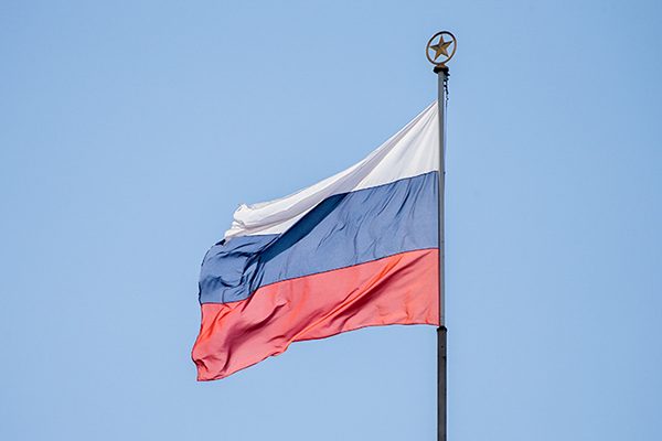 Опрос «Радио Шансон»: Лучшие песни о России
