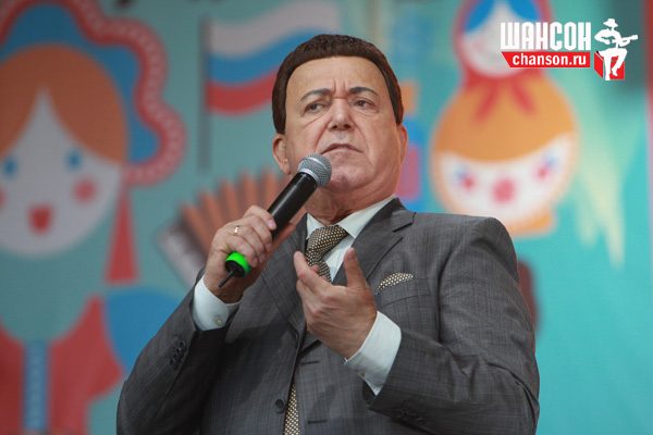 Иосиф Кобзон представил клип к юбилею Победы