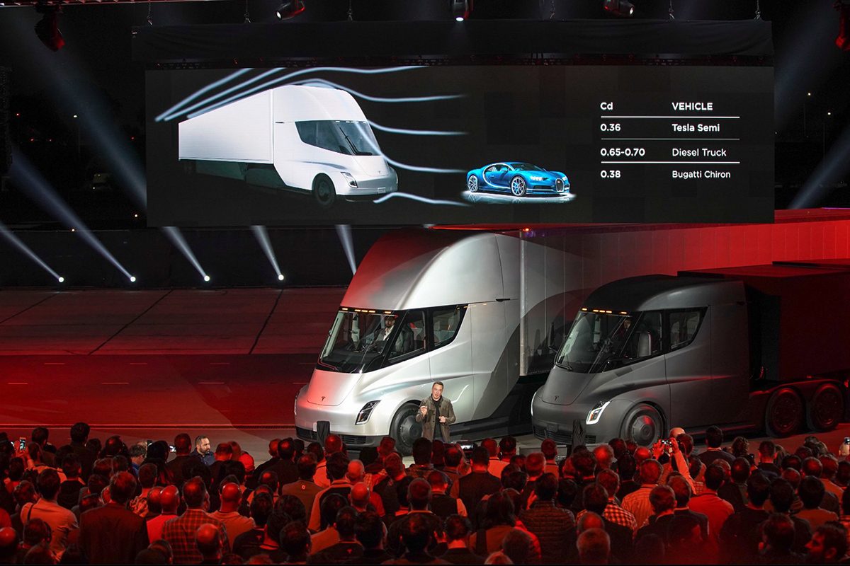 Tesla: мнение об электротягаче