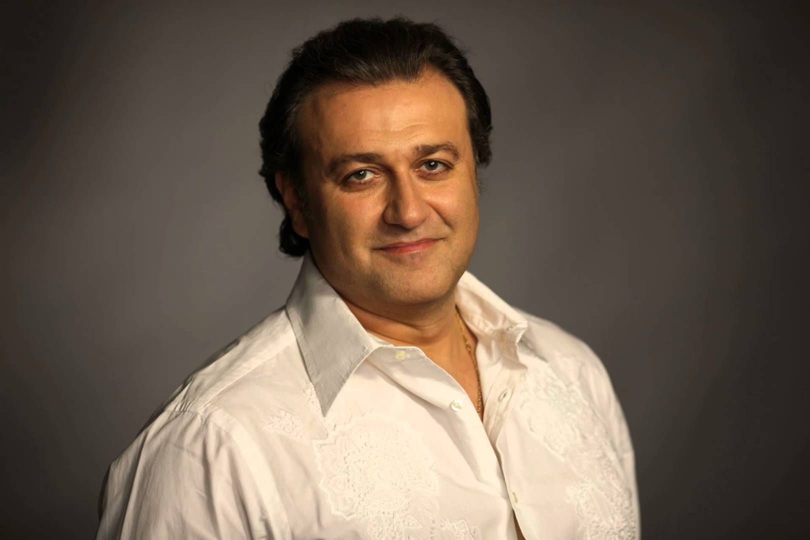 Валерий Курас о премьере песни, альбоме и путешествиях