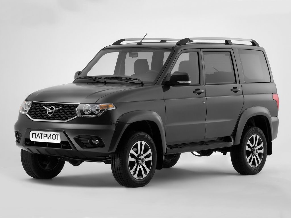 Авто. Игорь Сирин
